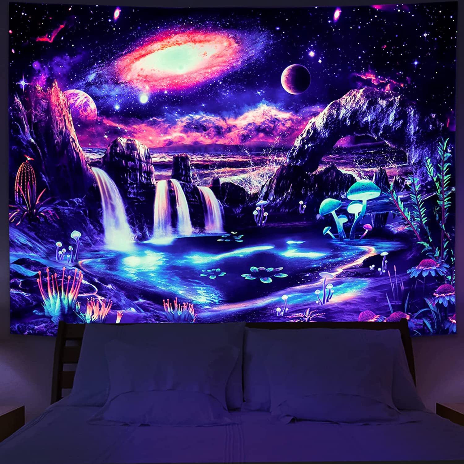 Wholesale Polyester Wall Violet Decoration Fabric Hanging Cloth Tapestry Room Backdrop Fabric